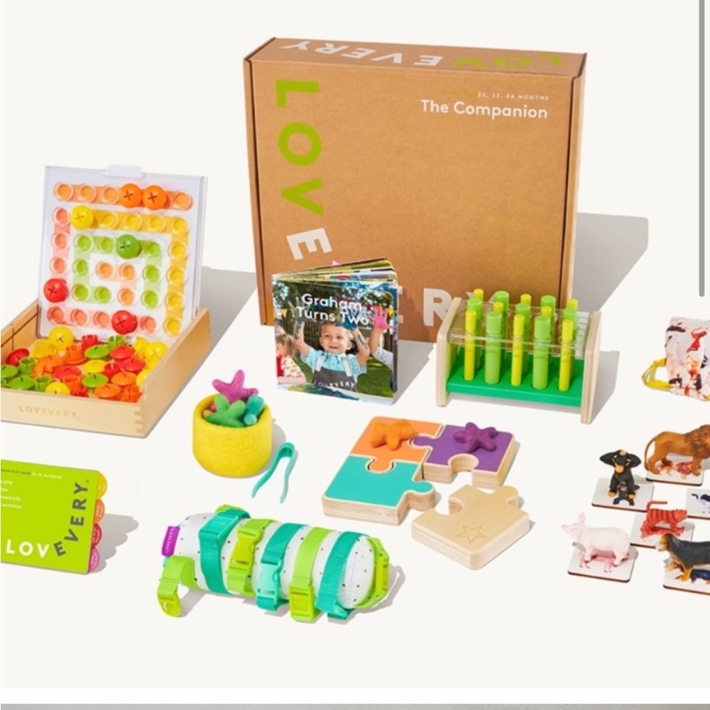 Lovevery The Companion Kit - excellent condition